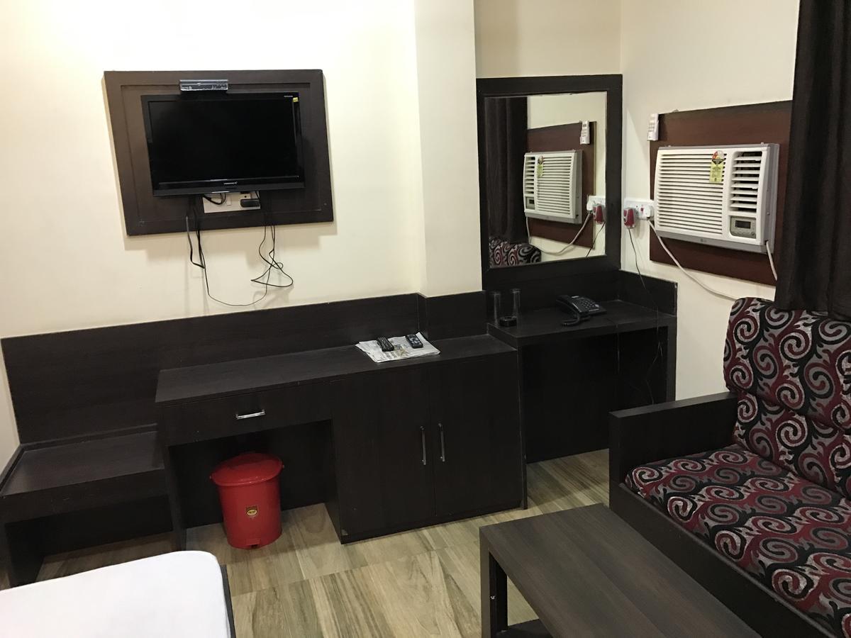 Hotel Kunal Dhanbād Buitenkant foto