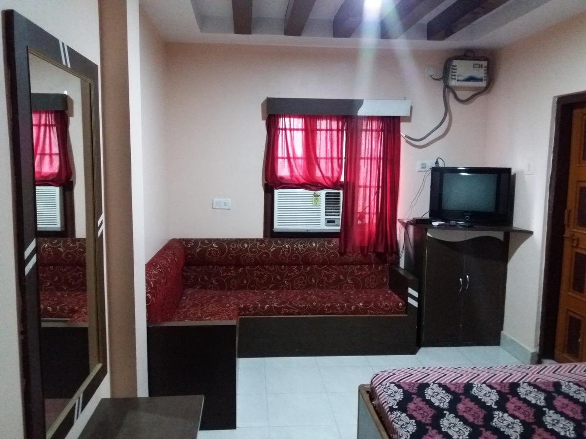 Hotel Kunal Dhanbād Buitenkant foto